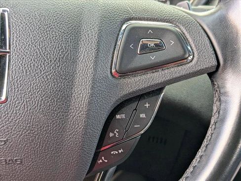 Used 2017 Lincoln MKC Reserve image 11