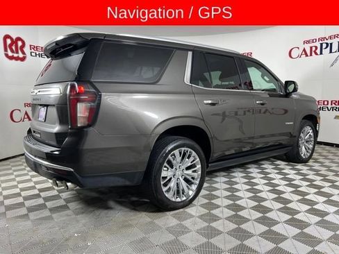 Used 2021 Chevrolet Tahoe High Country w/ Premium Package image 7