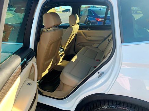 Used 2017 BMW X3 xDrive28i AWD/4WD image 6