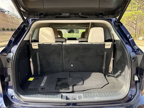 Used 2022 Toyota Highlander Limited image 21