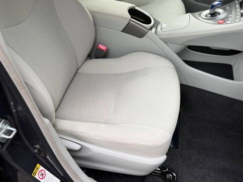Used 2012 Toyota Prius Two image 59