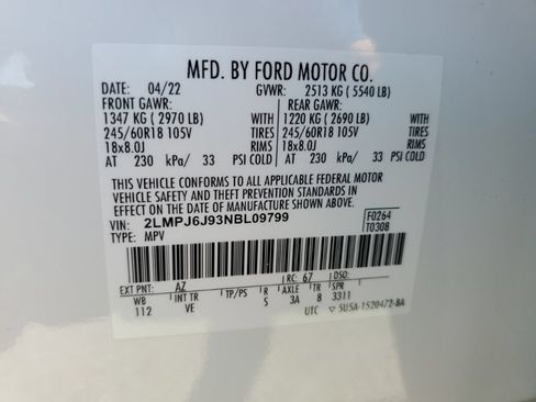 Used 2022 Lincoln Nautilus FWD w/ Premium Package image 31