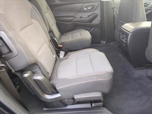 Used 2021 Chevrolet Traverse LT w/ LPO, Roadside Safety Package AWD/4WD image 20