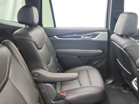 Used 2024 Cadillac XT6 Premium Luxury w/ LPO, Floor Liner Package AWD/4WD image 28