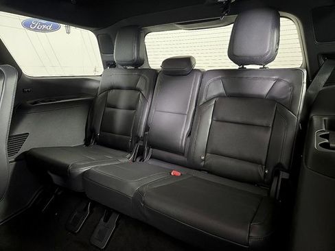 New 2025 Lincoln Navigator Reserve w/ Jet Appearance Package image 10