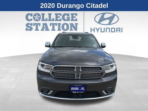 Used 2020 Dodge Durango Citadel w/ Technology Group image 2