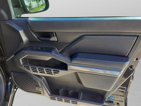 Certified 2024 Toyota Tacoma SR5 w/ SR5 Upgrade Package image 12