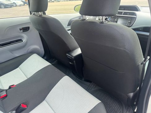 Used 2012 Toyota Prius C Three image 21