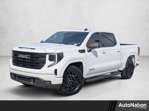 Used 2022 GMC Sierra 1500 Elevation w/ LPO, Elevation Black Package image 1