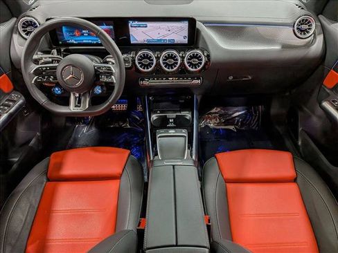 Used 2025 Mercedes-Benz GLA 35 AMG 4MATIC image 19