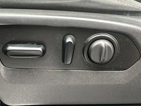 Certified 2021 Chevrolet Silverado 1500 LT image 13