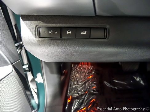 Used 2023 Nissan Pathfinder SL image 27