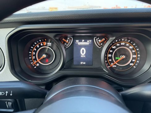 New 2026 Jeep Gladiator Sport AWD/4WD image 17