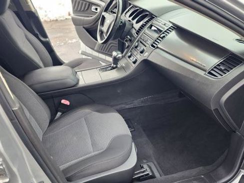 Used 2010 Ford Taurus SEL image 14