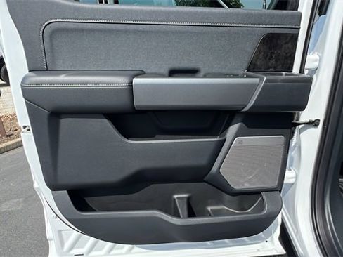 New 2025 Ford F250 Lariat w/ Lariat Ultimate Package image 15