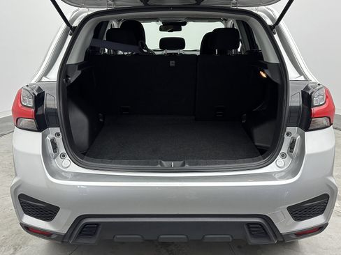 Used 2021 Mitsubishi Outlander Sport S image 28