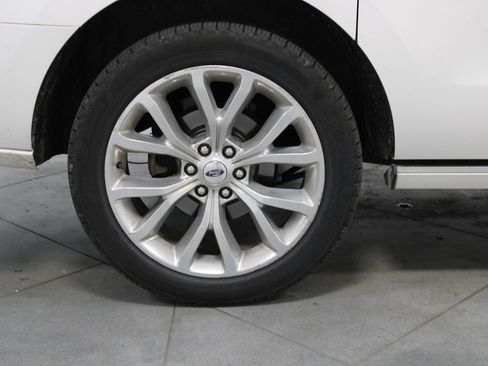 Used 2019 Ford Expedition Max Platinum AWD/4WD image 12