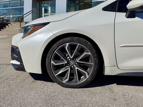 Used 2020 Toyota Corolla XSE image 26