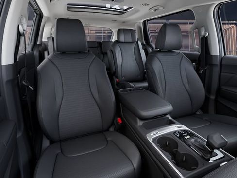 New 2026 Kia Carnival SX Prestige FWD image 15