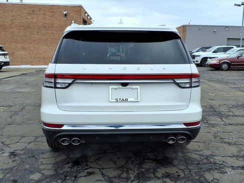 Used 2023 Lincoln Aviator Reserve w/ Elements Package Plus image 6