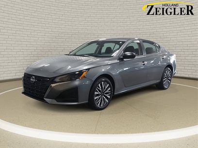 Used 2024 Nissan Altima 2.5 SV