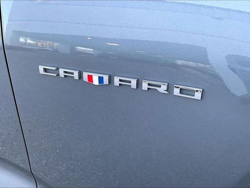 Used 2019 Chevrolet Camaro LT w/ LPO, Camaro Logo Package RWD image 24