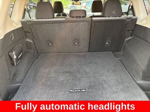 Used 2021 Nissan Rogue SV AWD/4WD image 14