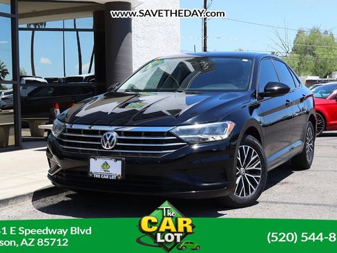 Used 2021 Volkswagen Jetta SE FWD image 1