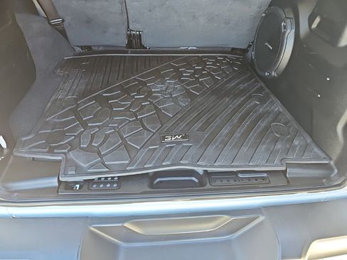 Certified 2022 Jeep Wrangler Unlimited Sahara AWD/4WD image 20