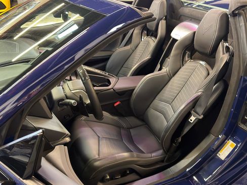 Used 2025 Chevrolet Corvette Z06 RWD image 15