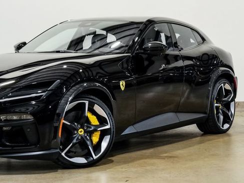 Used 2025 Ferrari Purosangue image 22