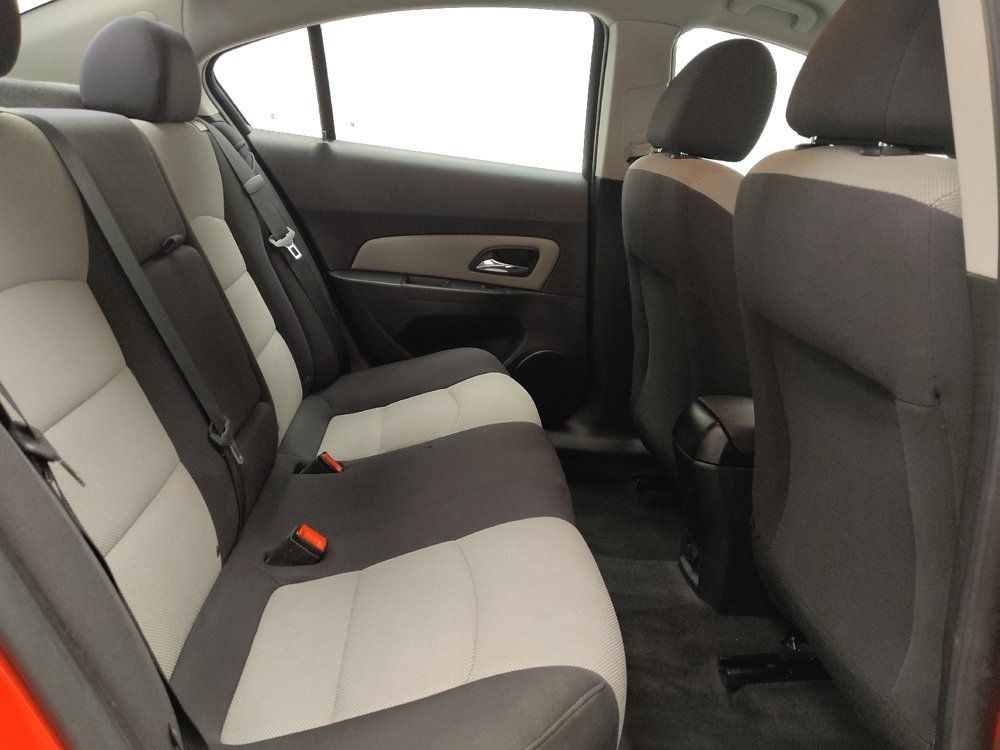 Used 2014 Chevrolet Cruze LS FWD image 19