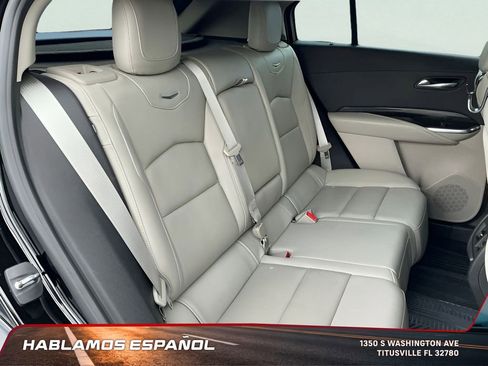 Used 2021 Cadillac XT4 Premium Luxury image 18