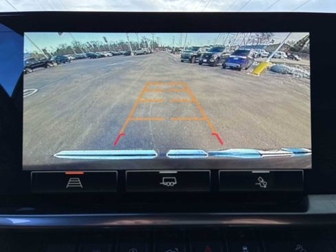 Certified 2023 GMC Sierra 1500 Elevation image 16