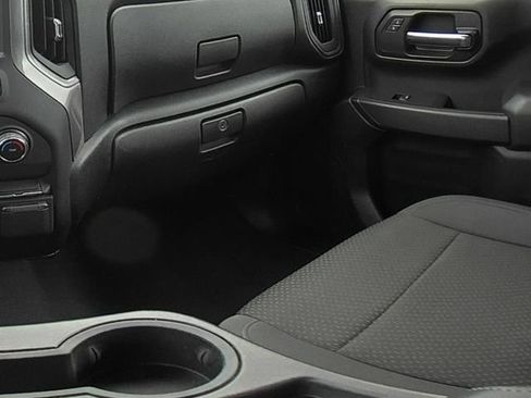 Used 2021 Chevrolet Silverado 1500 Custom AWD/4WD image 27