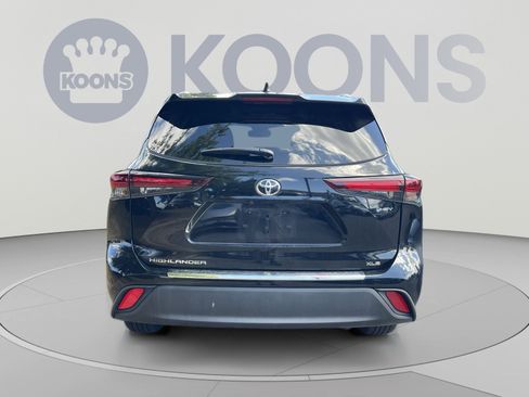 Used 2026 Toyota Highlander XLE w/ Protection Package #3 (TMS) AWD/4WD image 5