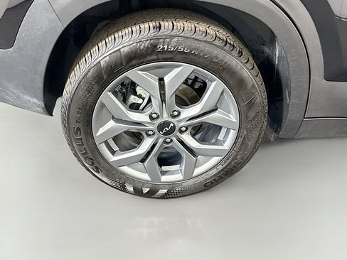 Used 2026 Kia Seltos LX image 32