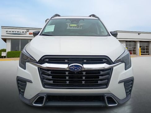 Used 2024 Subaru Ascent Touring image 8