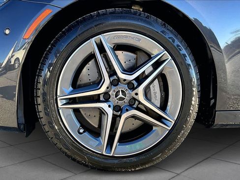 Used 2022 Mercedes-Benz E 350 4MATIC Sedan image 10