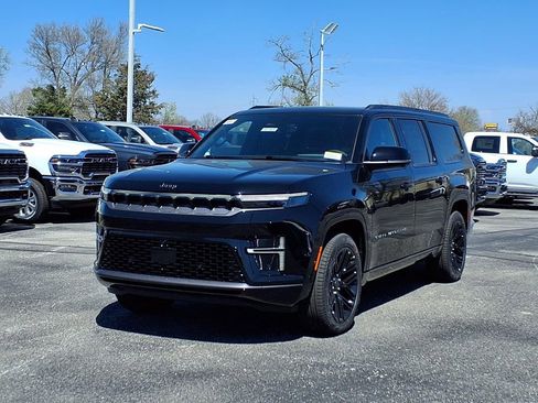New 2026 Jeep Grand Wagoneer L Limited AWD/4WD image 2