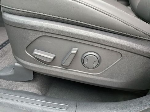 New 2026 Kia Sorento S FWD image 22