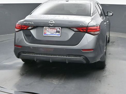 Used 2022 Nissan Sentra SV w/ All-Weather Package FWD image 5