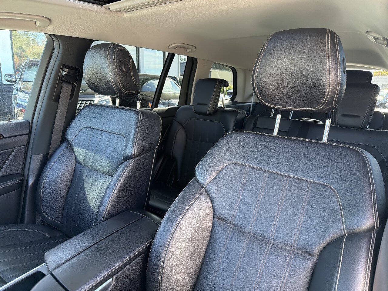 Used 2015 Mercedes-Benz GL 450 4MATIC image 36