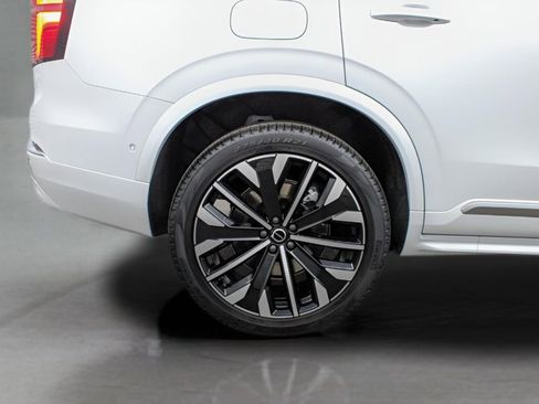 New 2026 Volvo XC60 T8 Ultra AWD/4WD image 35