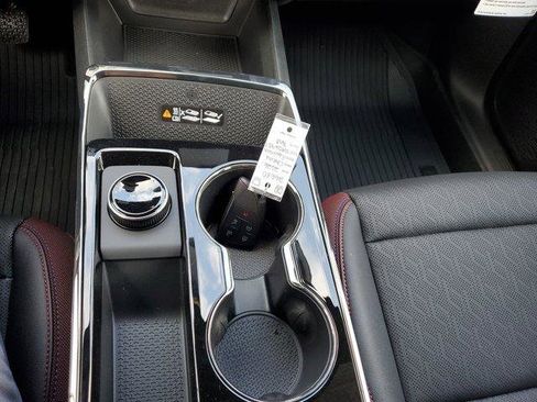 New 2026 Chevrolet Equinox RS w/ Safety and Technology Package FWD image 27