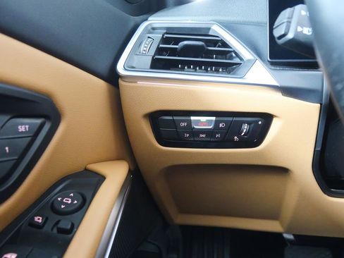 Certified 2024 BMW 330i Sedan image 20