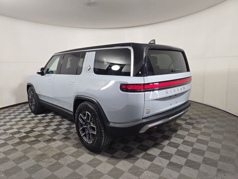 Used 2024 Rivian R1S Adventure AWD/4WD image 3