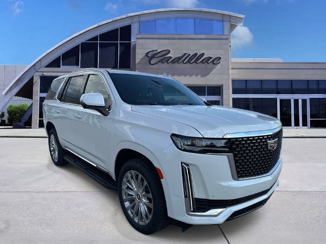 Used 2022 Cadillac Escalade Luxury RWD image 3
