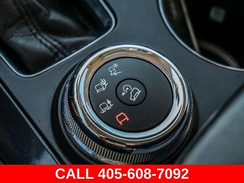 Used 2018 Ford Explorer Platinum AWD/4WD image 32