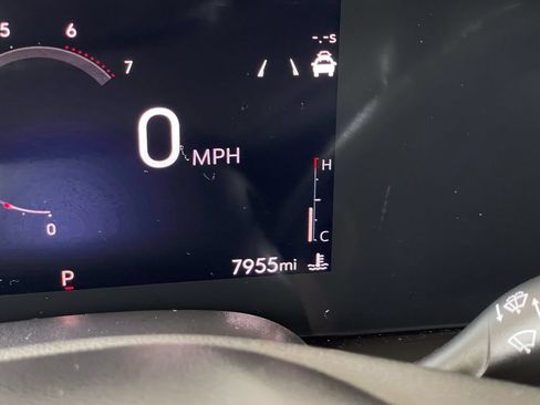 Used 2024 Buick Encore GX Preferred FWD image 23